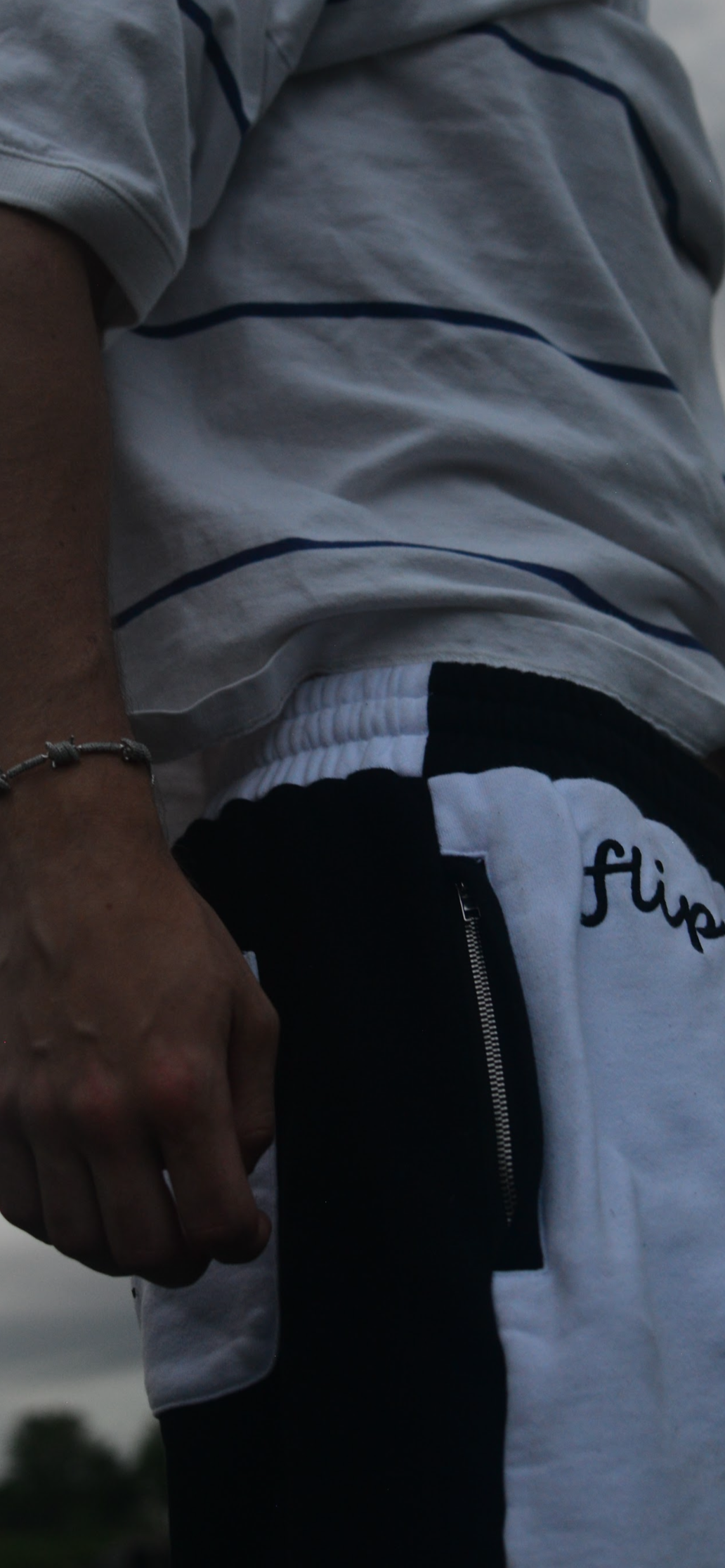 FLIPS heavy weight cotton shorts-white/black